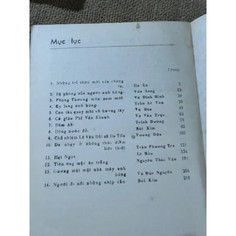 TẬP TRUYỆN KÝ- NHỮNG BÔNG HOA ĐẸP 573538