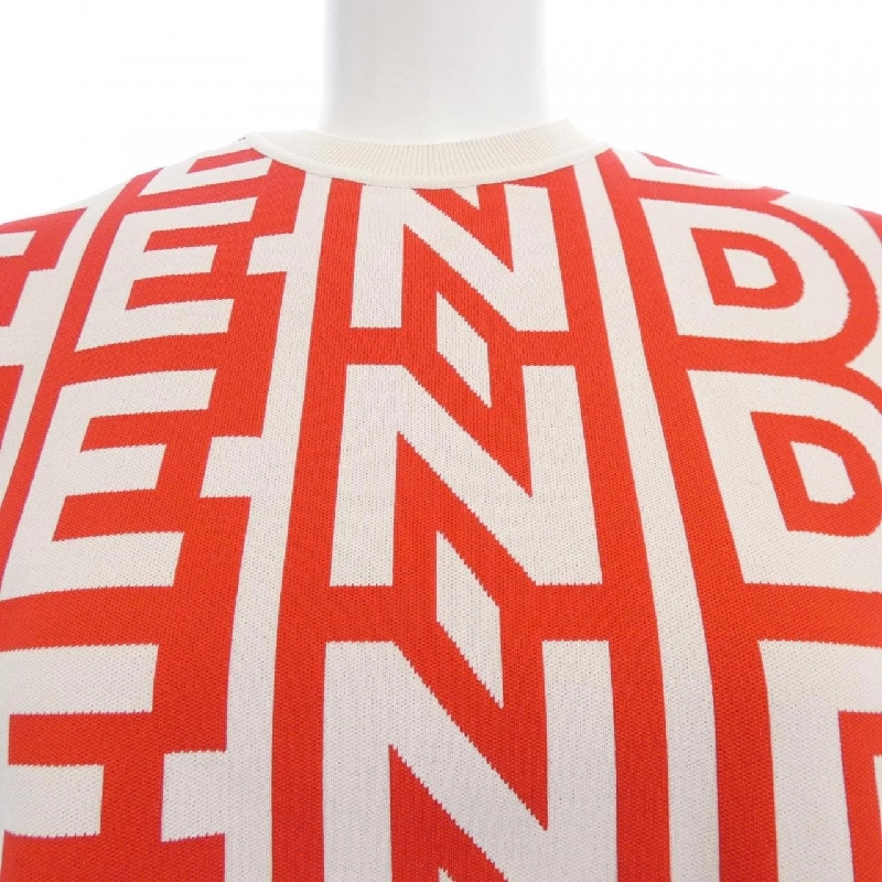 【Mã giảm giá】FENDI Áo 645564