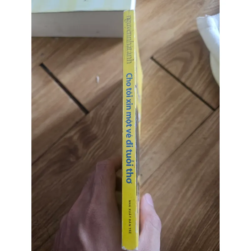 Cho tôi xin một vé đi tuổi thơ 
 757063