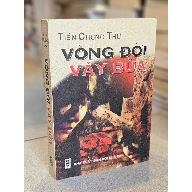 Vòng Đời Vây Bủa - Tiền Chung Thư 73182