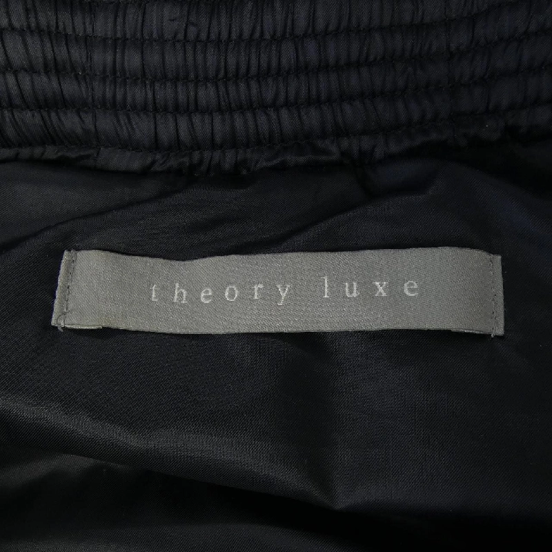 Theory luxe áo gile - Hàng hiệu Authentic 814376