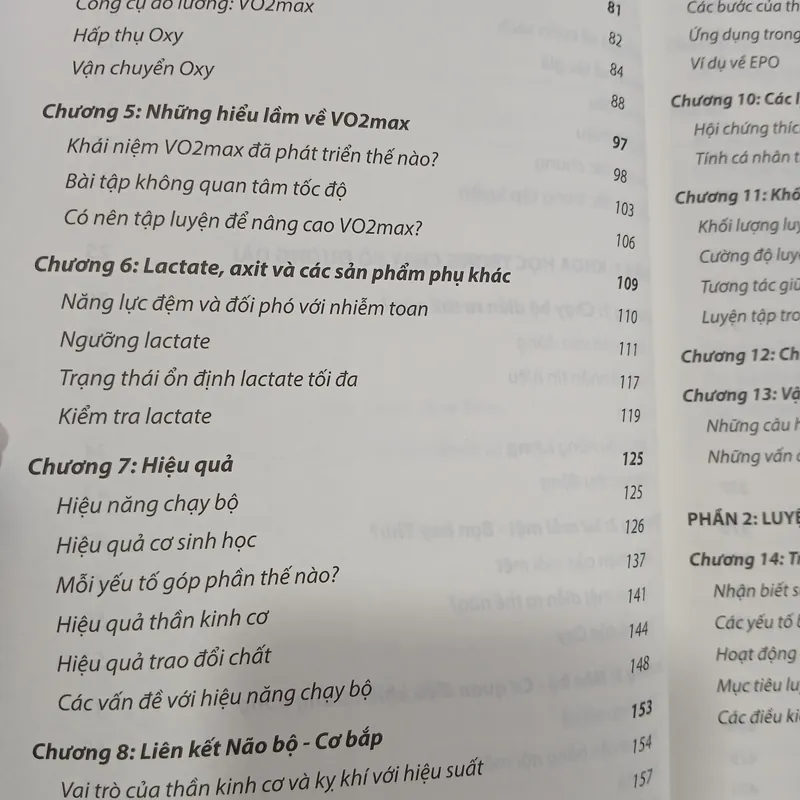 KHOA HỌC TRONG CHẠY BỘ - STEVE MAGNESS 573352