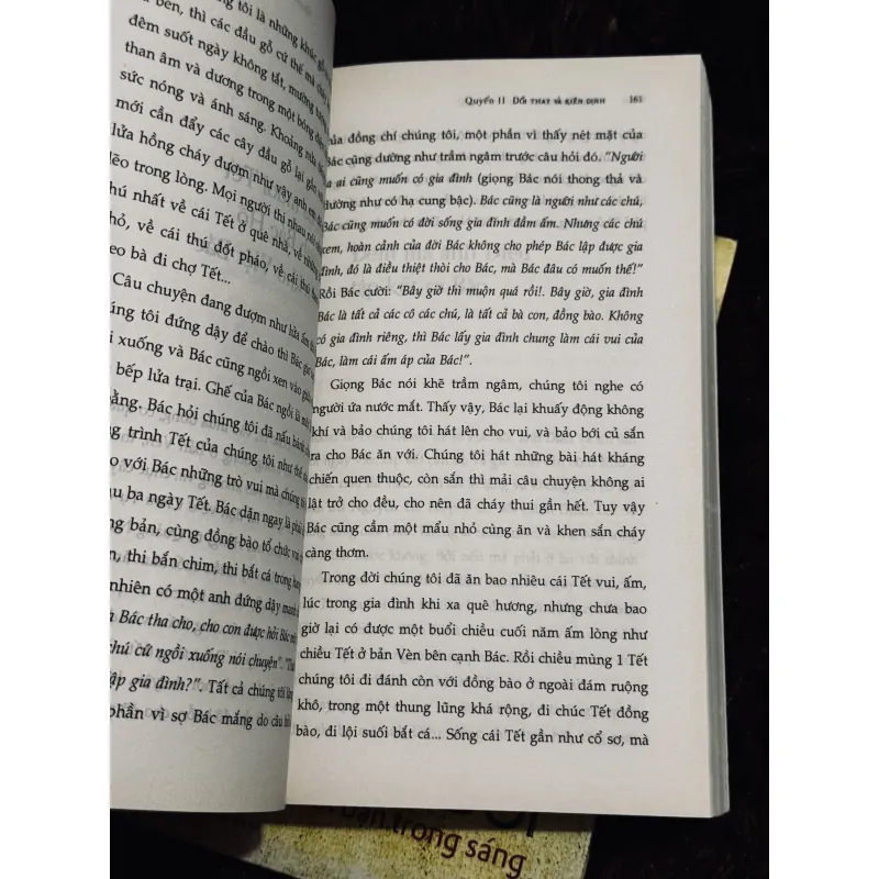 Hồi ký song đôi (bìa mềm) 1010425