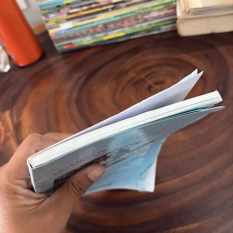 II Tựa Sách: Quảng Trị • Đà Nẵng Là… - Nhiều Tác Giả 999236