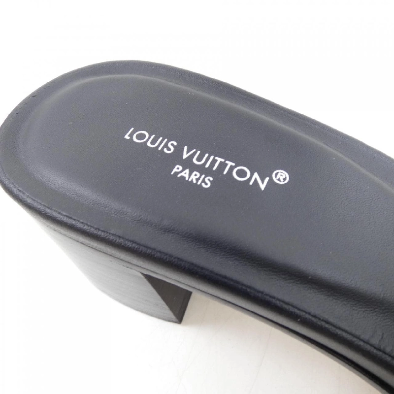 Giày sandal LOUIS VUITTON - Hàng hiệu Authentic 830739