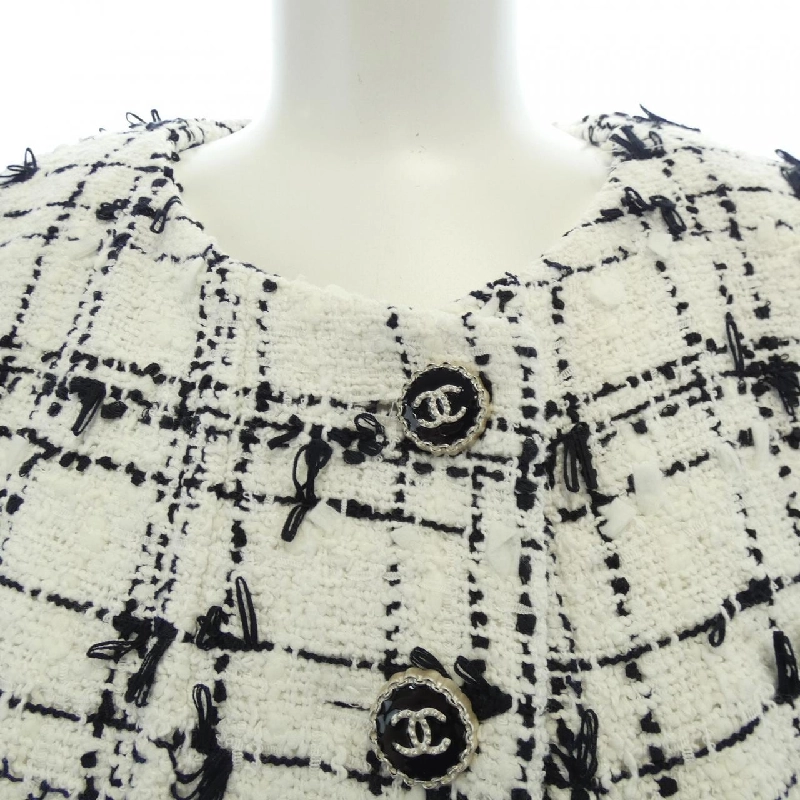 Áo khoác không cổ CHANEL 635876