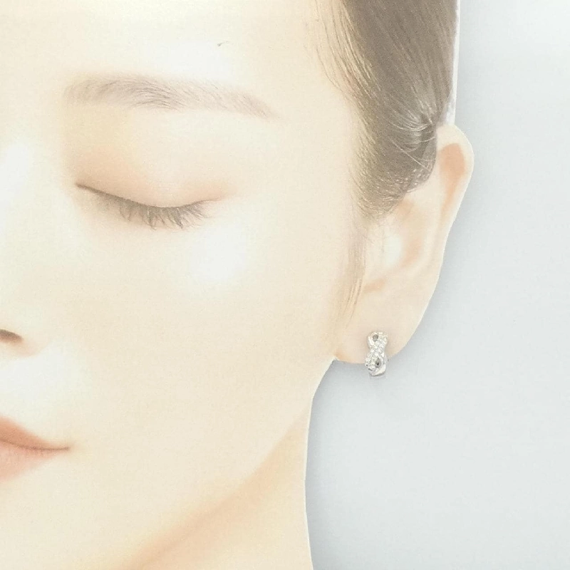 K18WG Bông tai kim cương 0.30CT - Hàng hiệu Chính hãng 872941