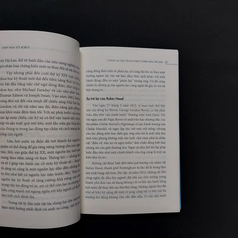 [Sách Cũ] Chạy Đua Với Robot 687945