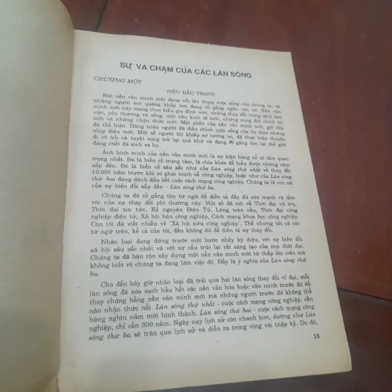 Alvin Toffler - LÀN SÓNG THỨ BA & CÚ SỐC TƯƠNG LAI (trọn bộ 2 cuốn) 753759
