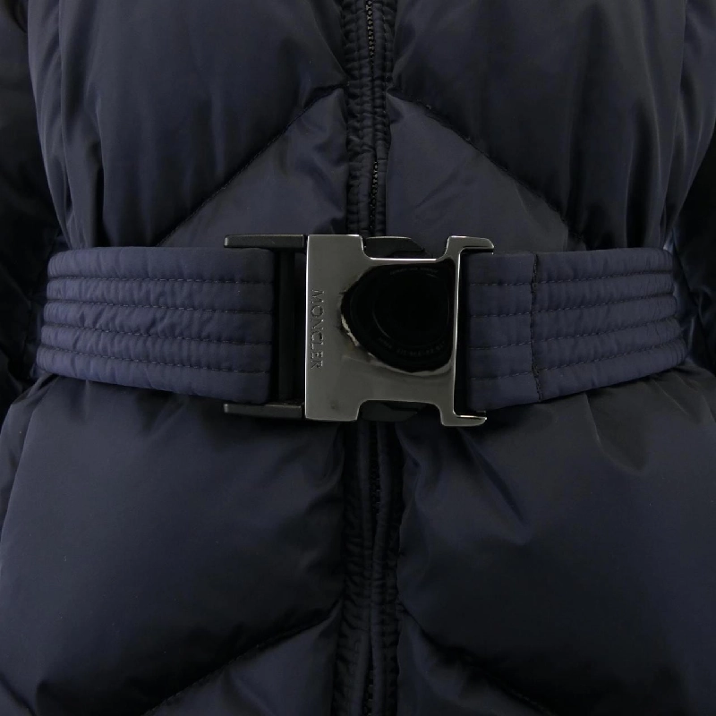 Áo khoác lông vũ MONCLER ROELAN 630345