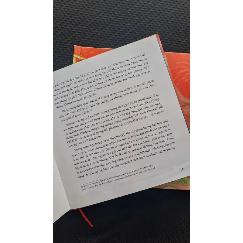 Sách Truyện tranh Nhâm Nhi Tết Bính Ngọ - Nhiều Tác Giả 966349