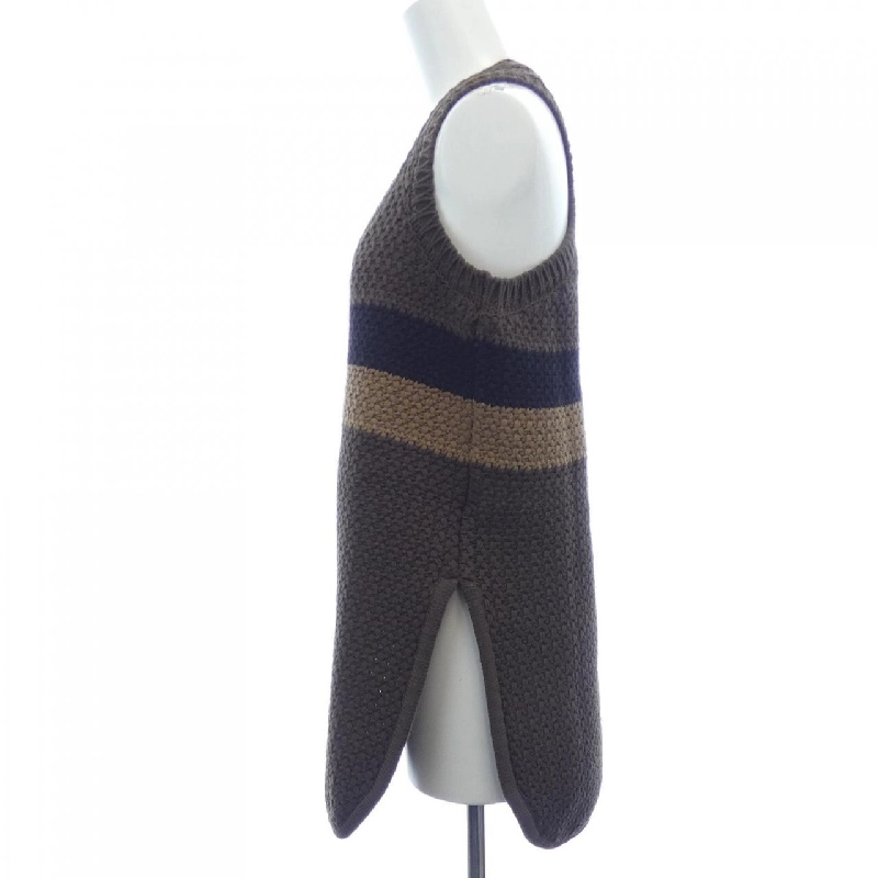 【Khuyến mãi】Áo vest FENDI 641629