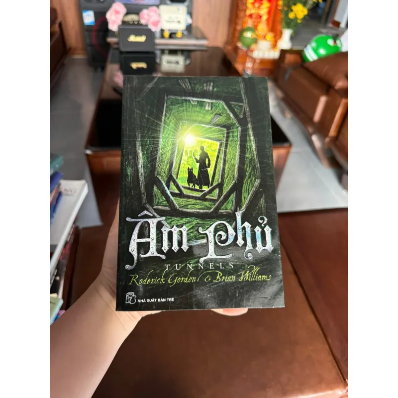 Âm Phủ (Tunnels) – Roderick Gordon & Brian Williams | Tiểu Thuyết Phiêu Lưu Kỳ Bí Hấp Dẫn 986487