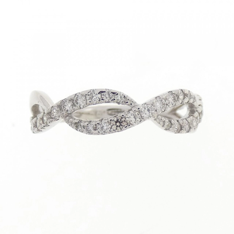 【Sản phẩm mới】Nhẫn kim cương PT950 0.35CT 669755