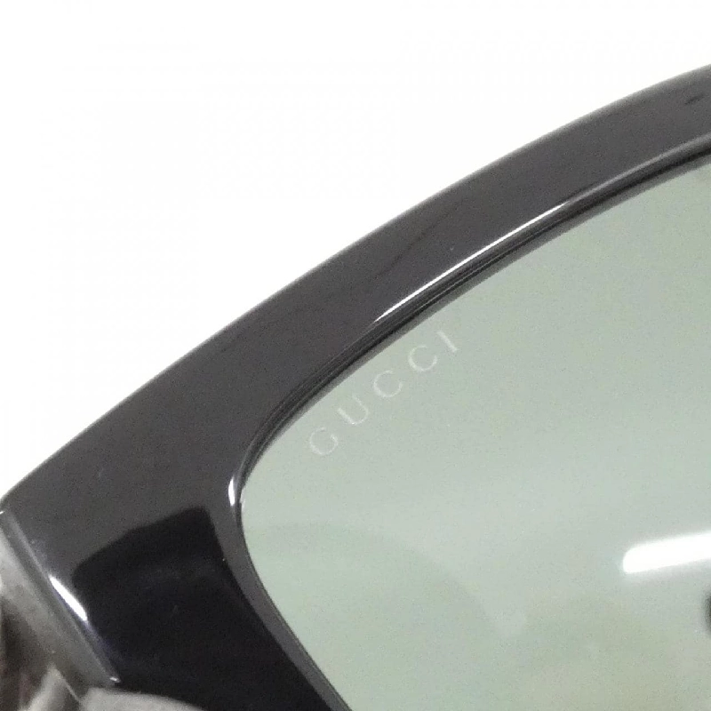 Kính mát GG1732SK của Gucci 624089