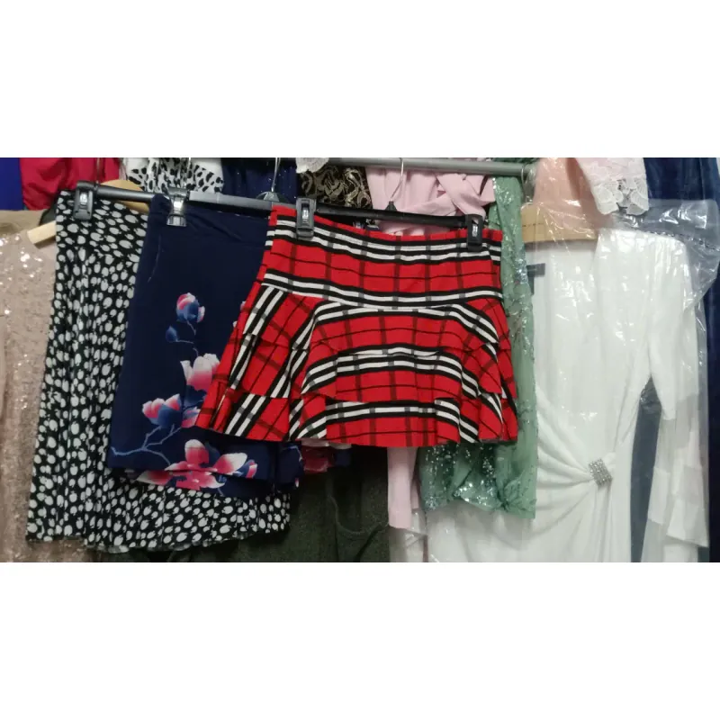 Combo 03 chân váy quần giá 20k 696101