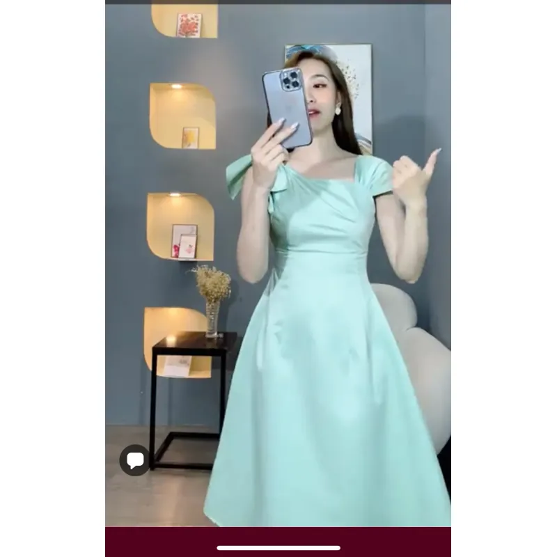 Trang phục công sở vest nữ tay dài màu xám kẻ sọc nhạt 715976