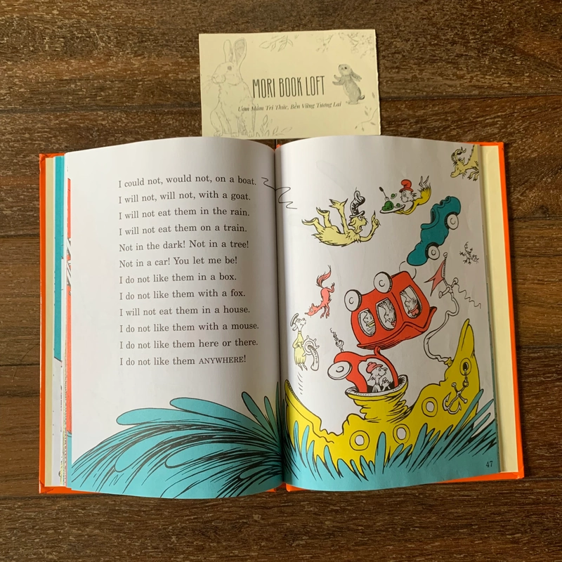 Sách tranh tiếng anh Green Eggs and Ham - Dr. Seuss, Used, Bìa cứng 478657