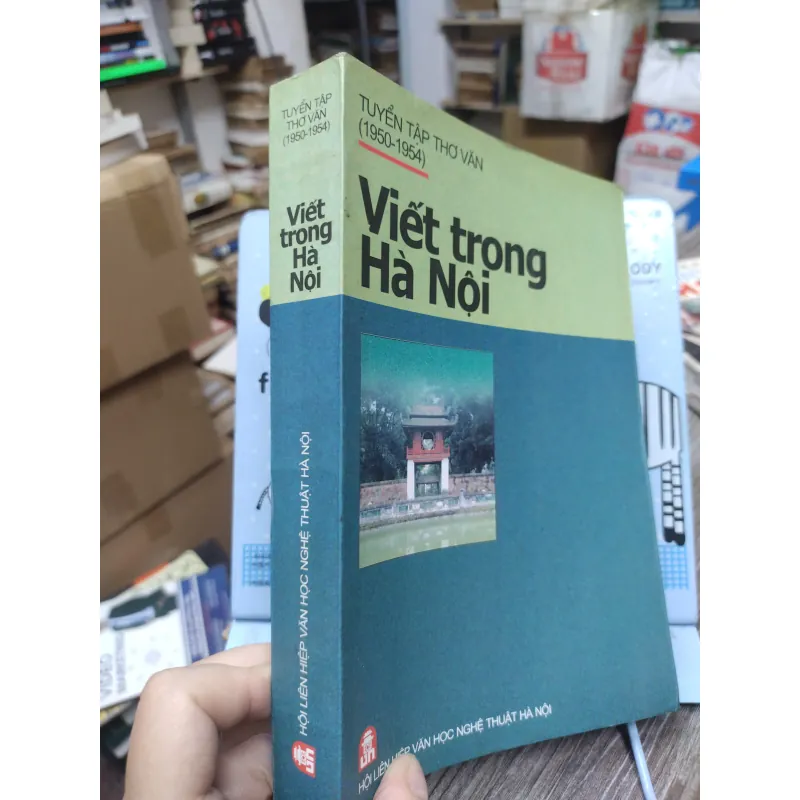 Sách: Viết trong Hà Nội - Tuyển tập thơ văn (1950 - 1954) (A3) 735840