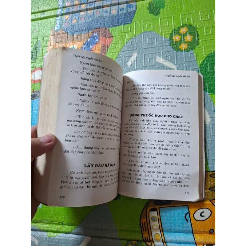 Tuyển tập Tiếu lâm Việt Nam 1029082