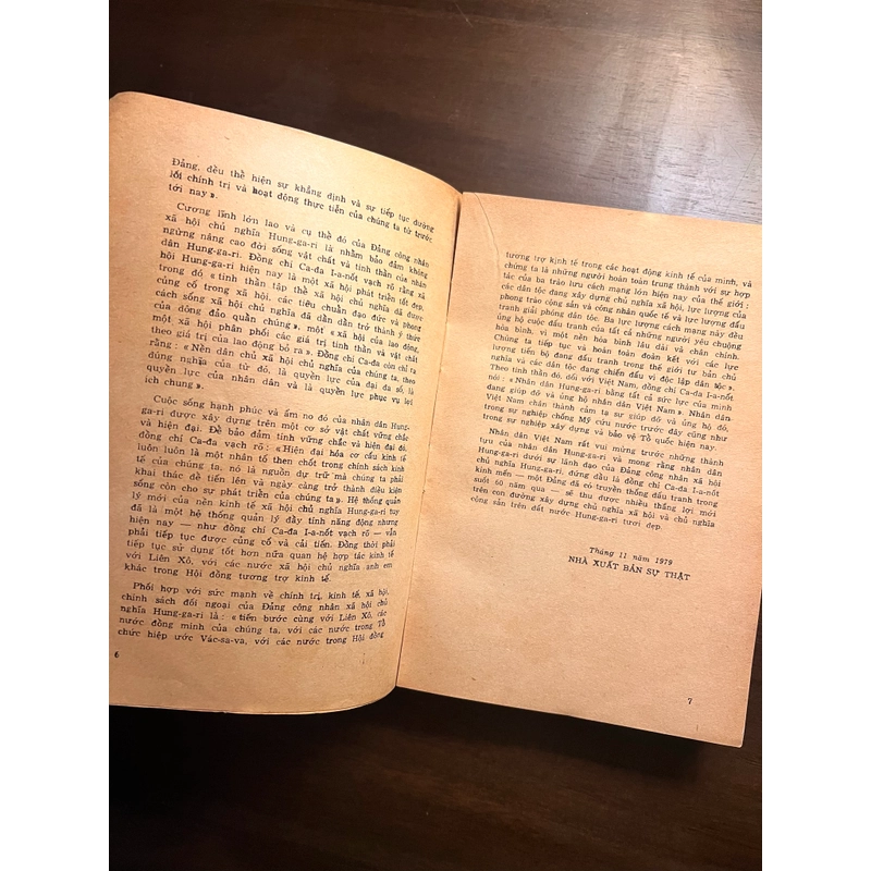Vì chủ nghĩa xã hội - Vì hoà bình 548799