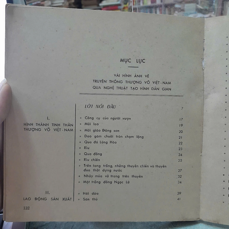 TRUYỀN THỐNG THƯỢNG VÕ VIỆT NAM QUA NGHỆ THUẬT TẠO HÌNH DÂN GIAN 469816