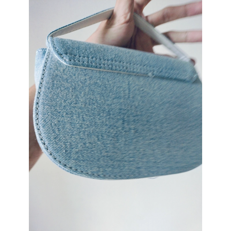 Túi chữ D Denim cho nữ - Thiết kế độc đáo, chất liệu cao cấp - Bag, Len, Đeo Vai, Da  476190