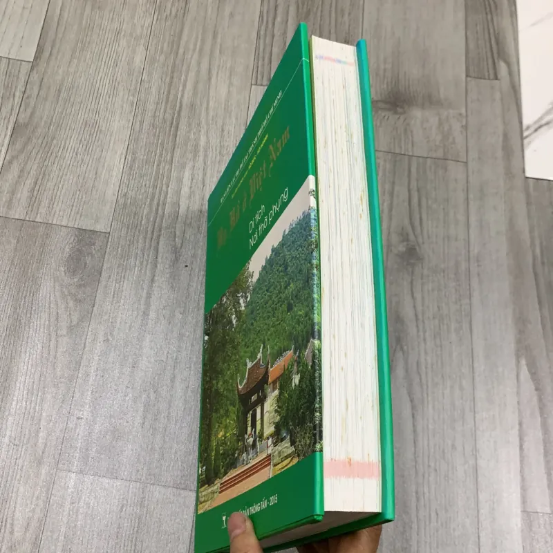 Họ hồ ở việt nam, di tích nơi thờ phụng.  755761