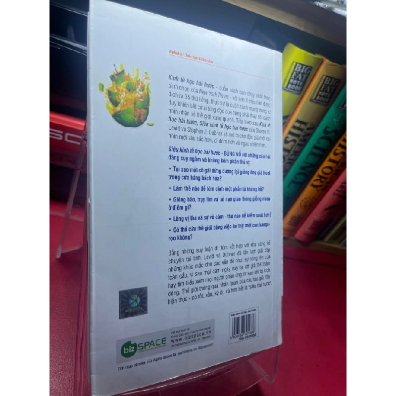 [Phiên Chợ Sách Cũ] Siêu kinh tế hài hước 2014 Steven D Levitt và Stephen J Dubner 1704 441231