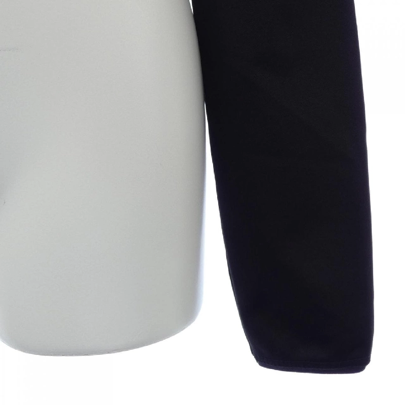 Gucci GUCCI 672399 XJDS6 Áo 631393