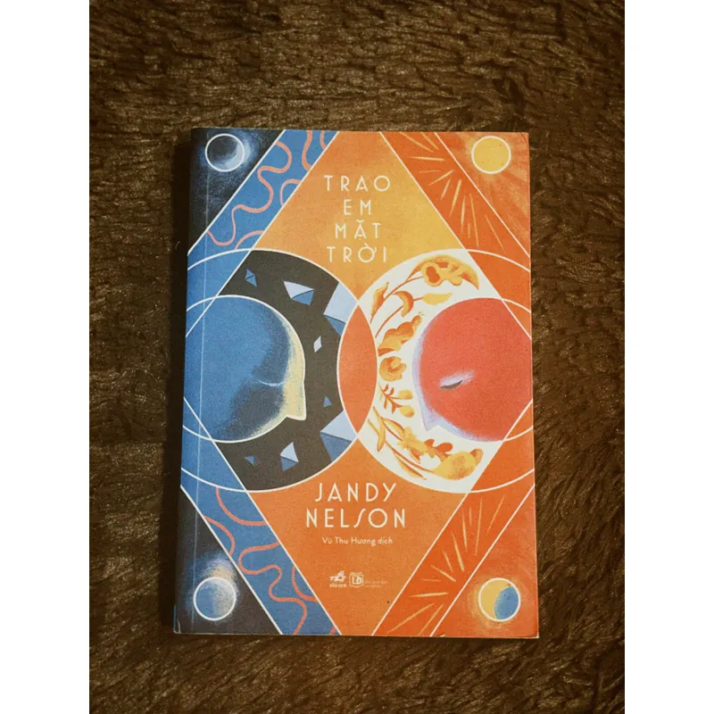 Trao em mặt trời 699377