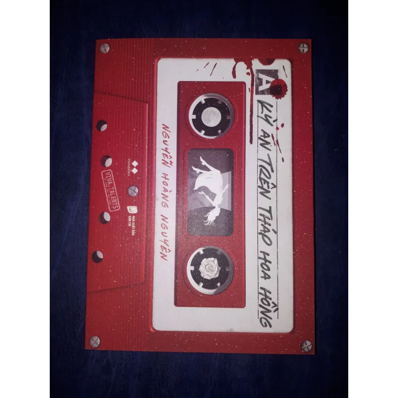 Kỳ án trên tháp hoa hồng 1019978