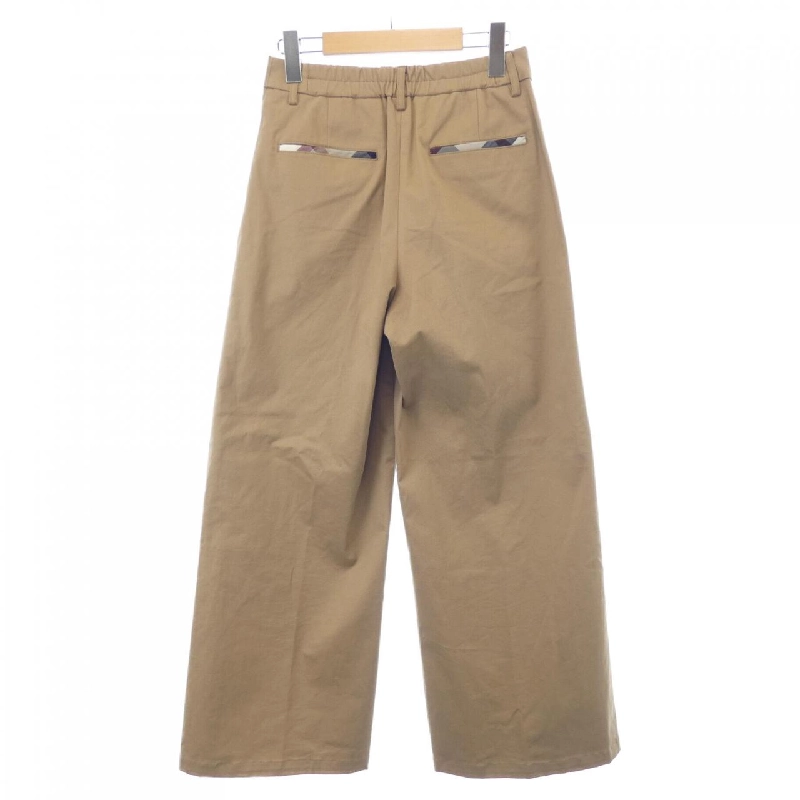 Quần BLUE LABEL CRESTBRIDGE 648763