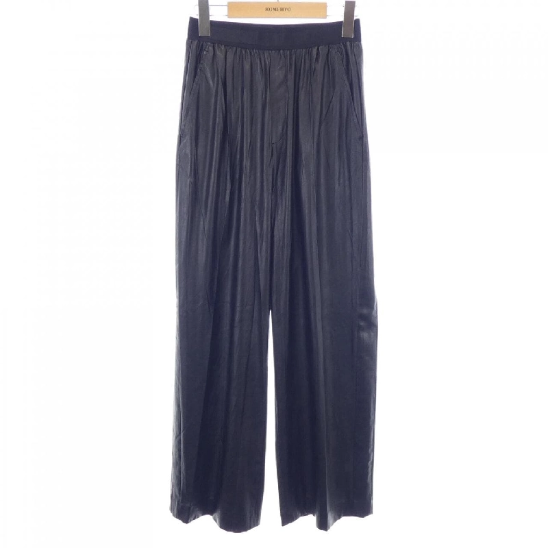 Quần áo ASTRAET - Hàng hiệu Authentic 821783