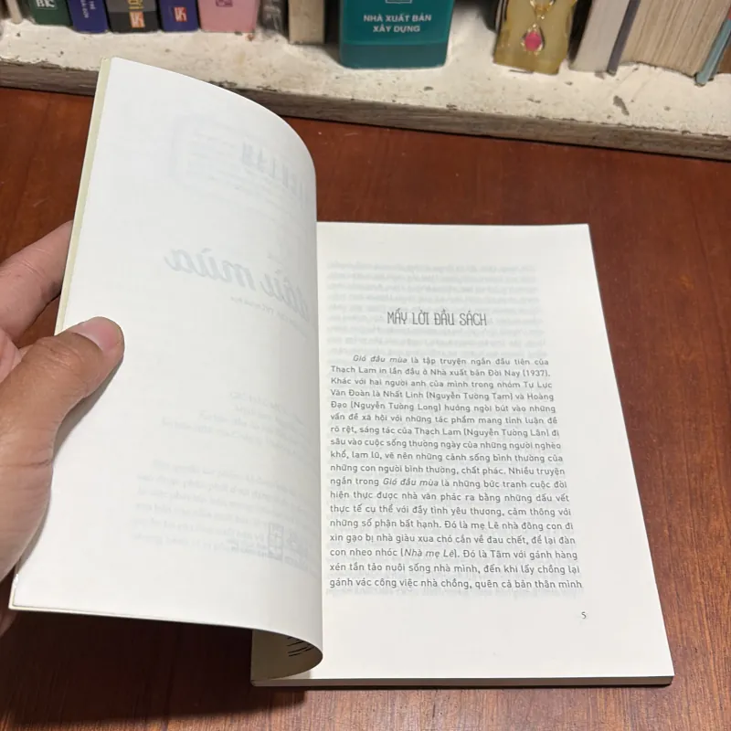 II Việt Nam Danh Tác: Gió Đầu Mùa - Thạch Lam - 2014 927187