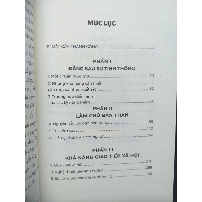 Trí tuệ xúc cảm ứng dụng trong công việc mới 90% bìa xanh dương 2020 HCM0107 Daniel Goleman KỸ NĂNG 915880