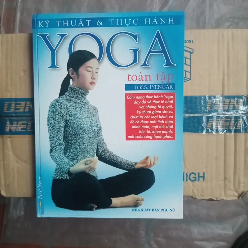 Kỹ thuật & thực hành YOGA toàn tập 991960