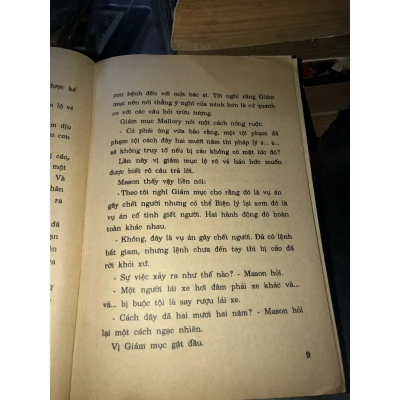 Vị giám mục nói lắp - Erle Stanley Gardner 1038278