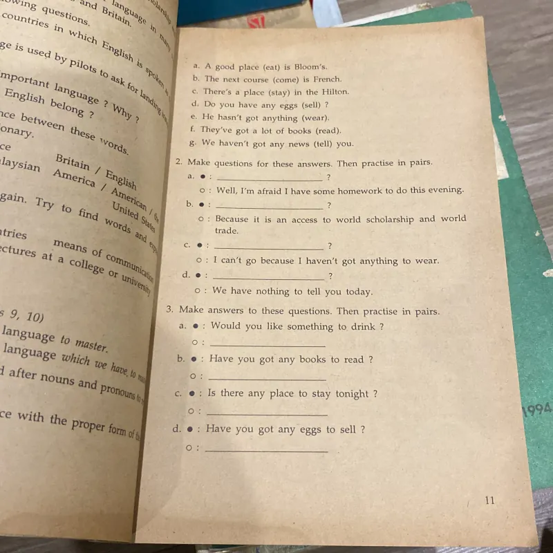 ENGLISH 12 (XB 1999) 994046