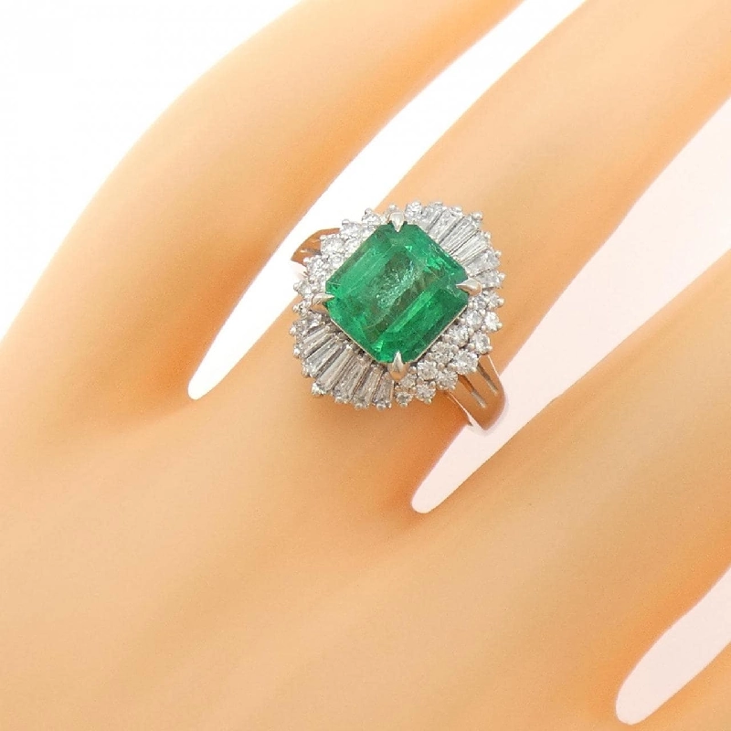 Nhẫn Emerald PT900 2.12CT - Hàng hiệu Chính hãng 847491