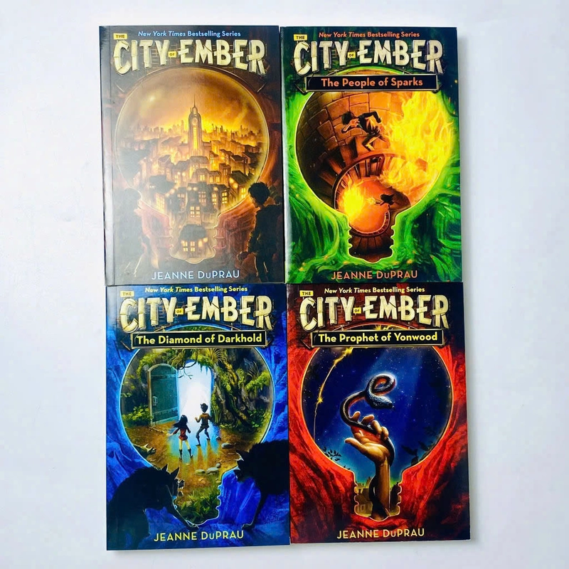 Bộ truyện City of Ember (bộ 4 cuốn tiếng Anh) 383908