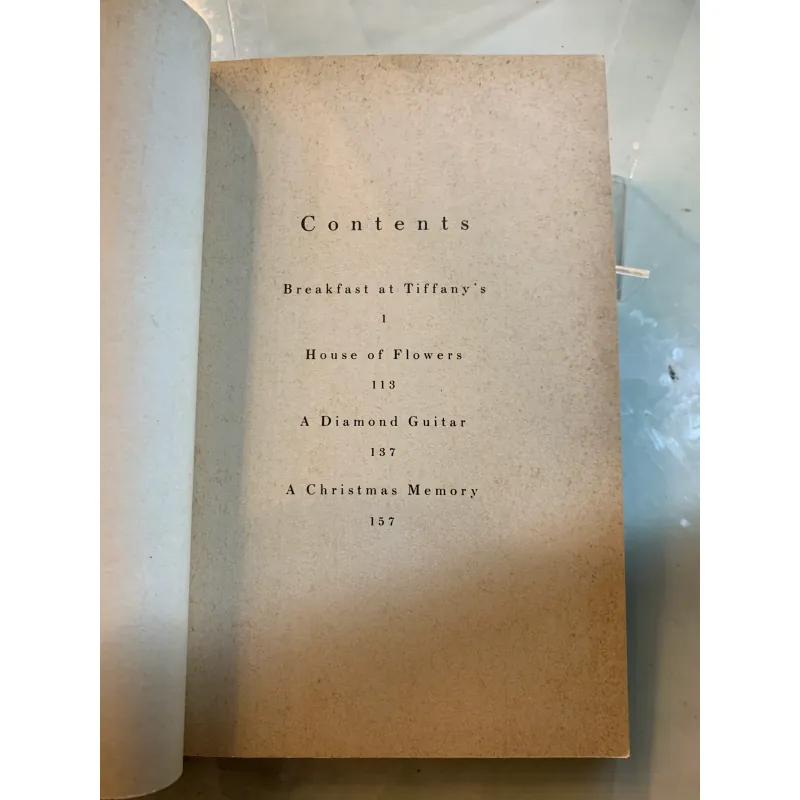 BREAKFAST AT TIFFANY'S (BỮA SÁNG Ở TIFFANY'S) - TRUMAN CAPOTE 961302