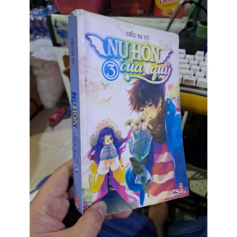 [Sách Cũ SCGR] Nụ hôn của quỷ - Tiểu Ni Tử Truyện Ngôn Tình HCM1008 679408