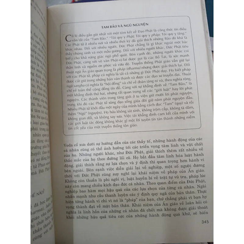 TRI THỨC TÔN GIÁO QUA CÁC VẤN NẠN VÀ GIẢI ĐÁP - JOHN RENARD 730824