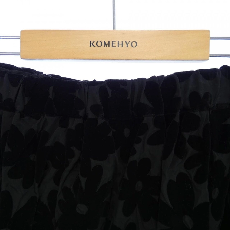 【Mã giảm giá】COMME des GARCONS Váy 651080