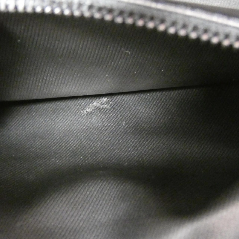 Túi LV Snow Dop Kit M21435 của Louis Vuitton 623318