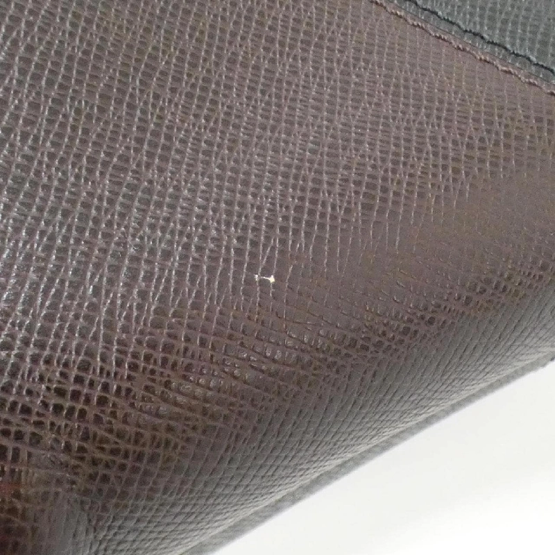 Túi đeo chéo ngoài trời Louis Vuitton Taiga (Mẫu V) PM M30703 612115