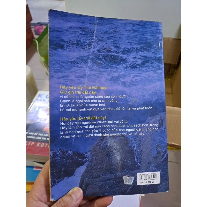 Hoạt động của con người trên đại dương Ngọc Tĩnh mới 80% ố vàng 2009 HCM0308 KINH TẾ - TÀI CHÍNH - CHỨNG KHOÁN 924164