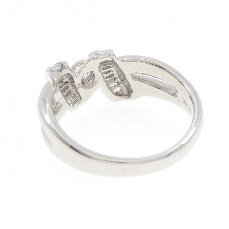 Nhẫn kim cương PT900 0.186CT 669314