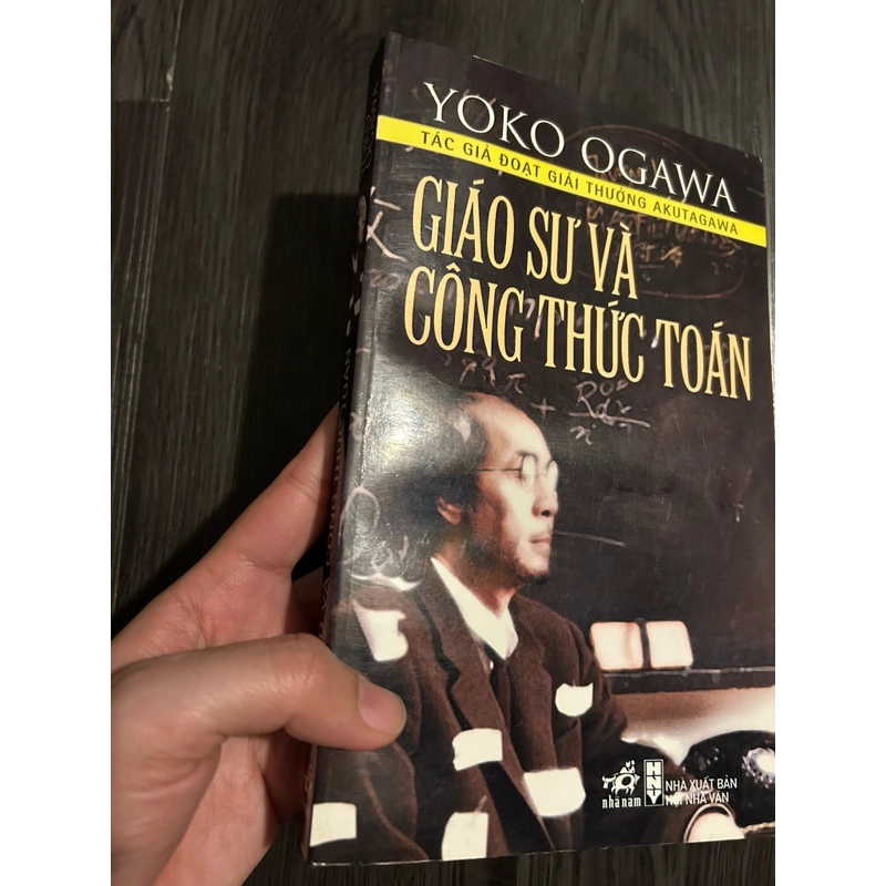 Giáo sư và công thức toán (bản in đầu) 355595